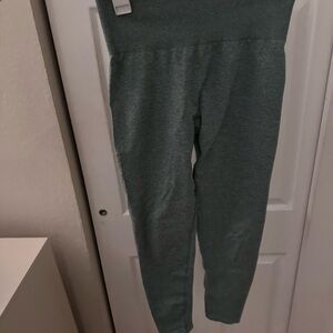 Nvgtn green scrunch pants size medium